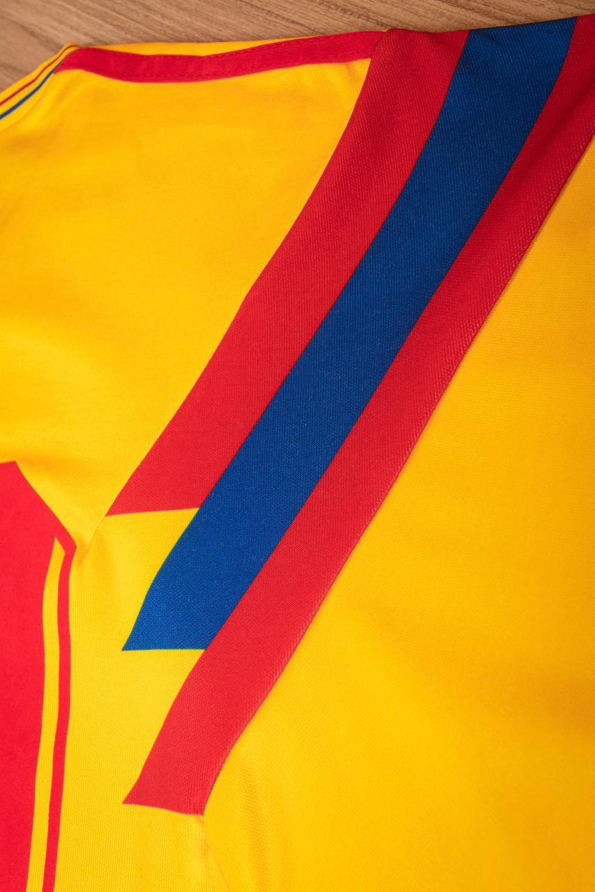 CAMISETA DE COLOMBIA RETRO